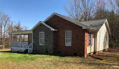 110 Montebello Cir, Forest City, NC 28043