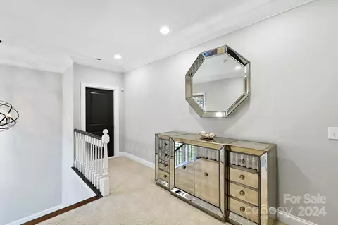 Entry Way - 20817 Pointe Regatta Dr, Cornelius, NC 28031 photo 2 of 2