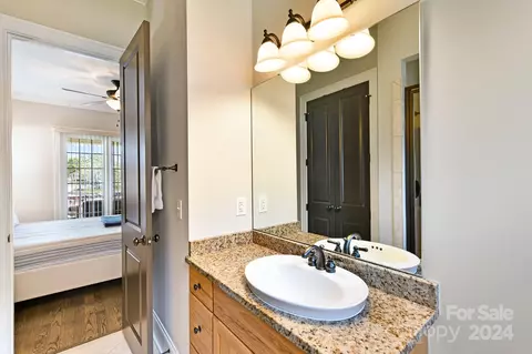 Bath - 20817 Pointe Regatta Dr, Cornelius, NC 28031 photo 2 of 6