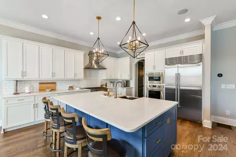 Kitchen - 20817 Pointe Regatta Dr, Cornelius, NC 28031 photo 1 of 3