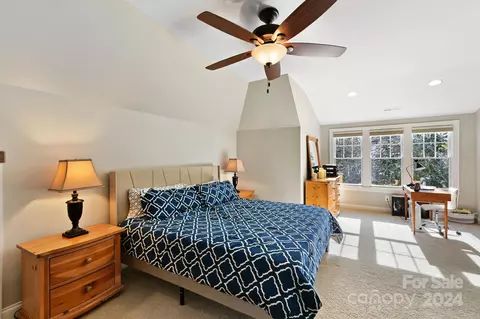 Bedroom - 20817 Pointe Regatta Dr, Cornelius, NC 28031 photo 4 of 5
