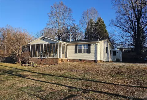 290 Long St, Rutherfordton, NC 28139