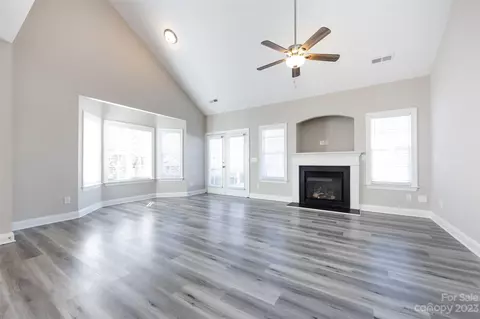 18909 Ruffner Dr, Cornelius, NC 28031 photo 7