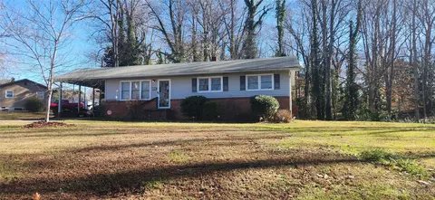317 Taylor Dr, Stanley, NC 28164
