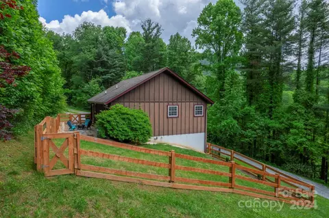 198 Eagles Path, Boone, NC 28607 photo 10