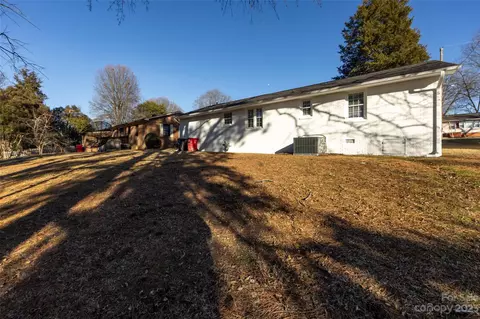 636 Westside Ter, Davidson, NC 28036 photo 23
