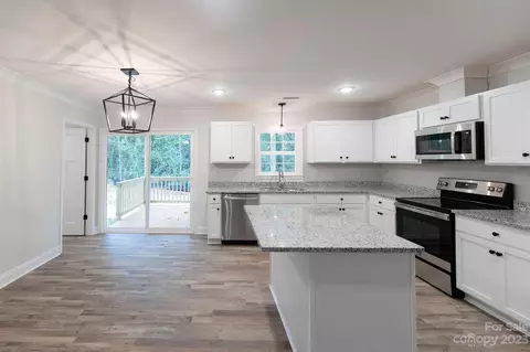 2979 Good Rd, Clover, SC 29710 photo 2