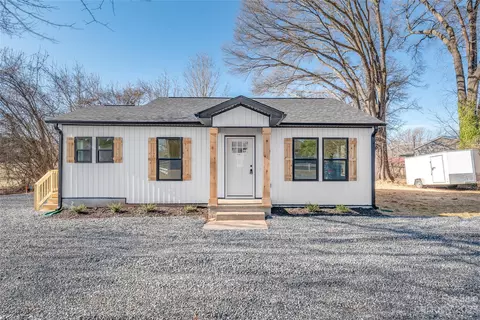 1651 Sigmon Dairy Rd, Newton, NC 28658
