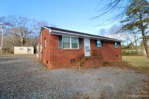106 Jos Ln, Bessemer City, NC 28016