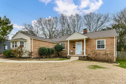 1412 Seneca Pl, Charlotte, NC 28209