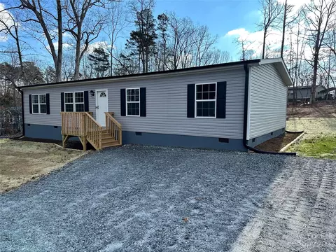 2931 Wilderness Trce, Claremont, NC 28610