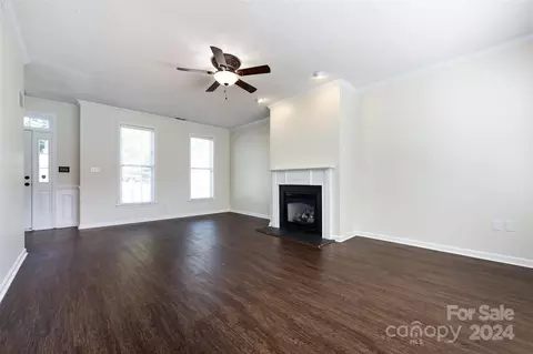 261 Patrick Sw Ave SW, Concord, NC 28025 photo 4