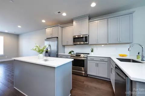 2643 Norfolk Ave, Charlotte, NC 28203