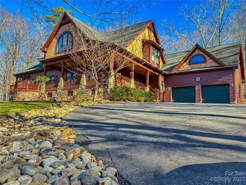 1515 Rocky Cove Ln, Denton, NC 27239