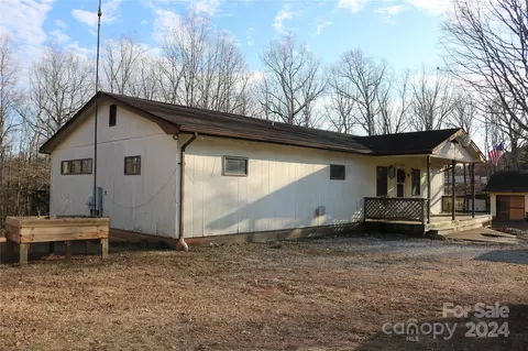1362 Crows Rd, Lawndale, NC 28090