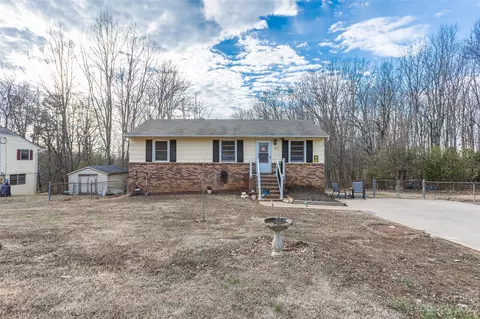 1007 Ramseur St, Kings Mountain, NC 28086