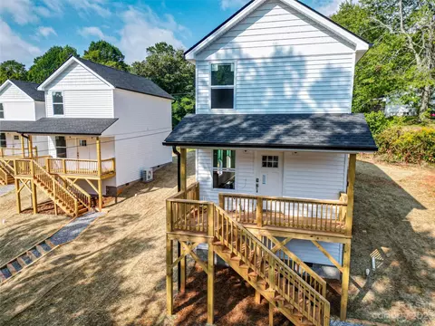 15 Friendly Holw, Asheville, NC 28806