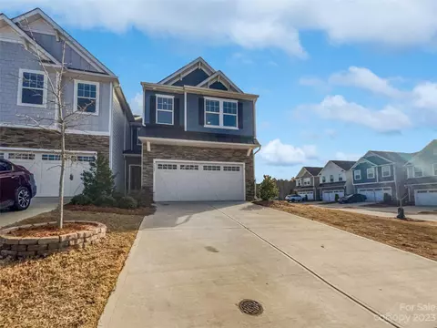 7585 Hartsfield Dr, Lancaster, SC 29720