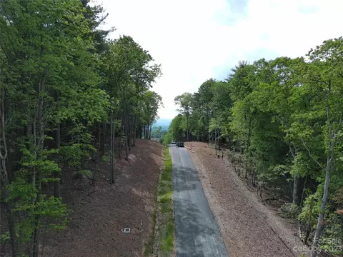 000 Northview 6 Dr #6, Hendersonville, NC 28791