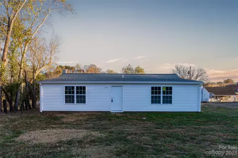 111 Fire Lane Ln, Stony Point, NC 28678 photo 3