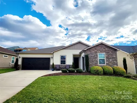 4747 Looking Glass Trl, Denver, NC 28037