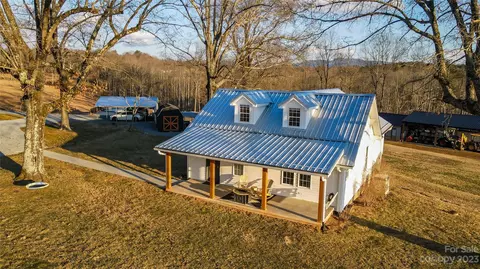 5645 Pinnacle Church Rd, Morganton, NC 28655