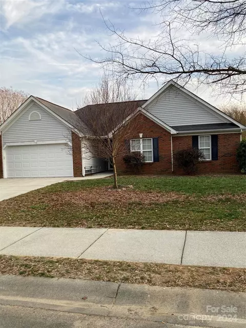 1003 Enderbury Dr, Indian Trail, NC 28079