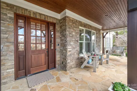 Exterior - 13606 Evening Primrose Dr, Davidson, NC 28036 photo 2 of 11