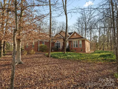 5904 Newell Dr, Monroe, NC 28112