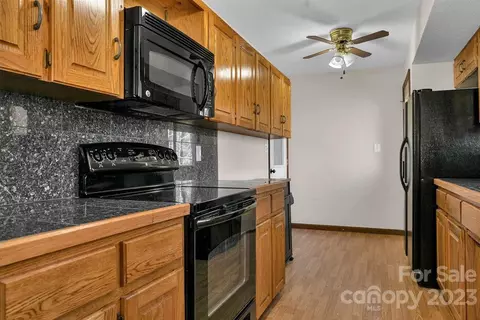 113 Catatoga Path, Brevard, NC 28712 photo 17