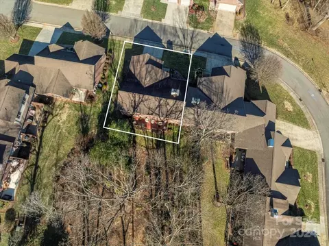View/Area - 907 3rd Street Ne Pl NE, Conover, NC 28613 photo 2 of 3