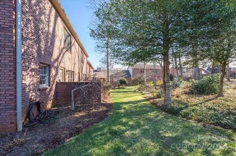 Exterior - 907 3rd Street Ne Pl NE, Conover, NC 28613 photo 5 of 6