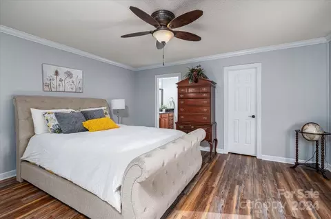 Bedroom - 907 3rd Street Ne Pl NE, Conover, NC 28613 photo 4 of 5
