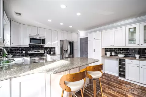 Kitchen - 907 3rd Street Ne Pl NE, Conover, NC 28613 photo 3 of 5