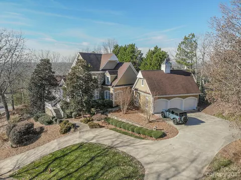 123 Berry Mountain Rd, Cramerton, NC 28032