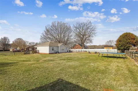 3910 Matthew Dr, Monroe, NC 28110 photo 32