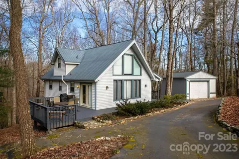 362 Sequoyah S Ln S, Brevard, NC 28712