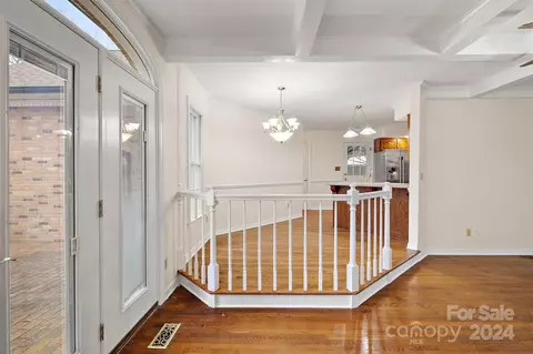 Entry Way - 2468 Eagle Dr, Conover, NC 28613 photo 2 of 2
