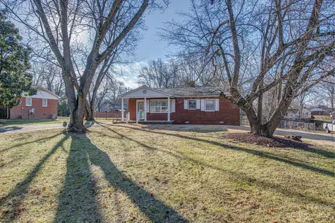 1205 Hunt St, Shelby, NC 28152