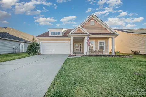 5017 Symphony Ln, Indian Trail, NC 28079