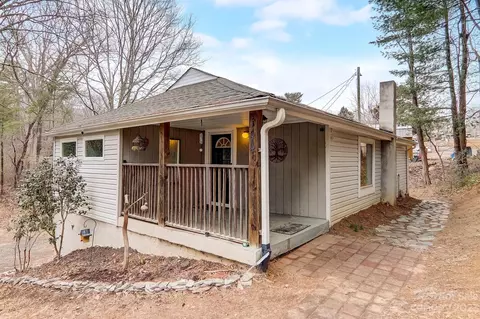 144 Maxwell Rd, Asheville, NC 28805