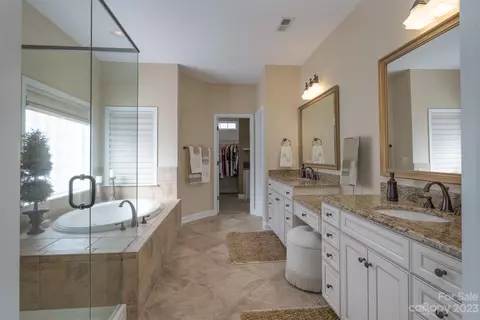 657 Quicksilver Trl, Fort Mill, SC 29708 photo 32