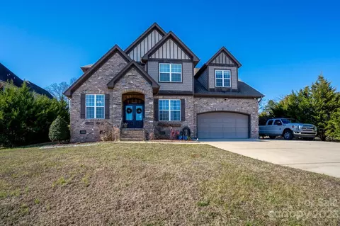 7122 Founders Way, Harrisburg, NC 28075