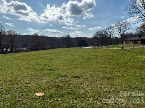 537 Island Ford Rd, Statesville, NC 28625