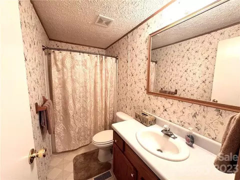 194 Guilford Rd, Harmony, NC 28634 photo 20