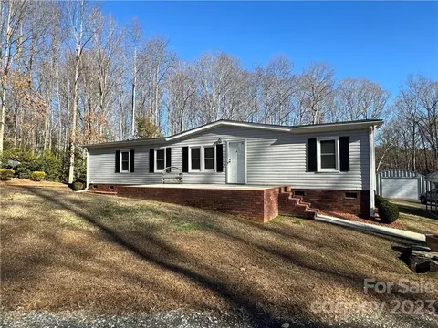 194 Guilford Rd, Harmony, NC 28634 photo 5