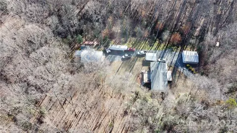 194 Guilford Rd, Harmony, NC 28634 photo 4