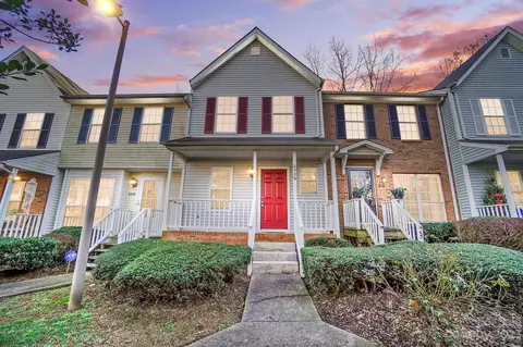 6436 Windsor Gate Ln, Charlotte, NC 28215
