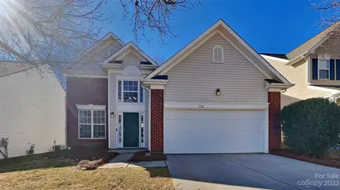 3781 Catawba Creek Dr, Gastonia, NC 28056
