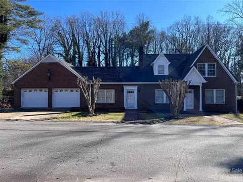 1005 Trogdon Ave, North Wilkesboro, NC 28659